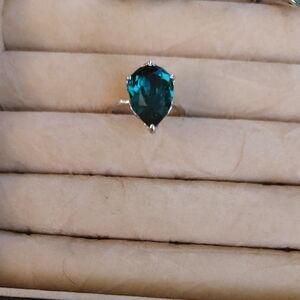 Fragrant Jewels Deep Green Ring